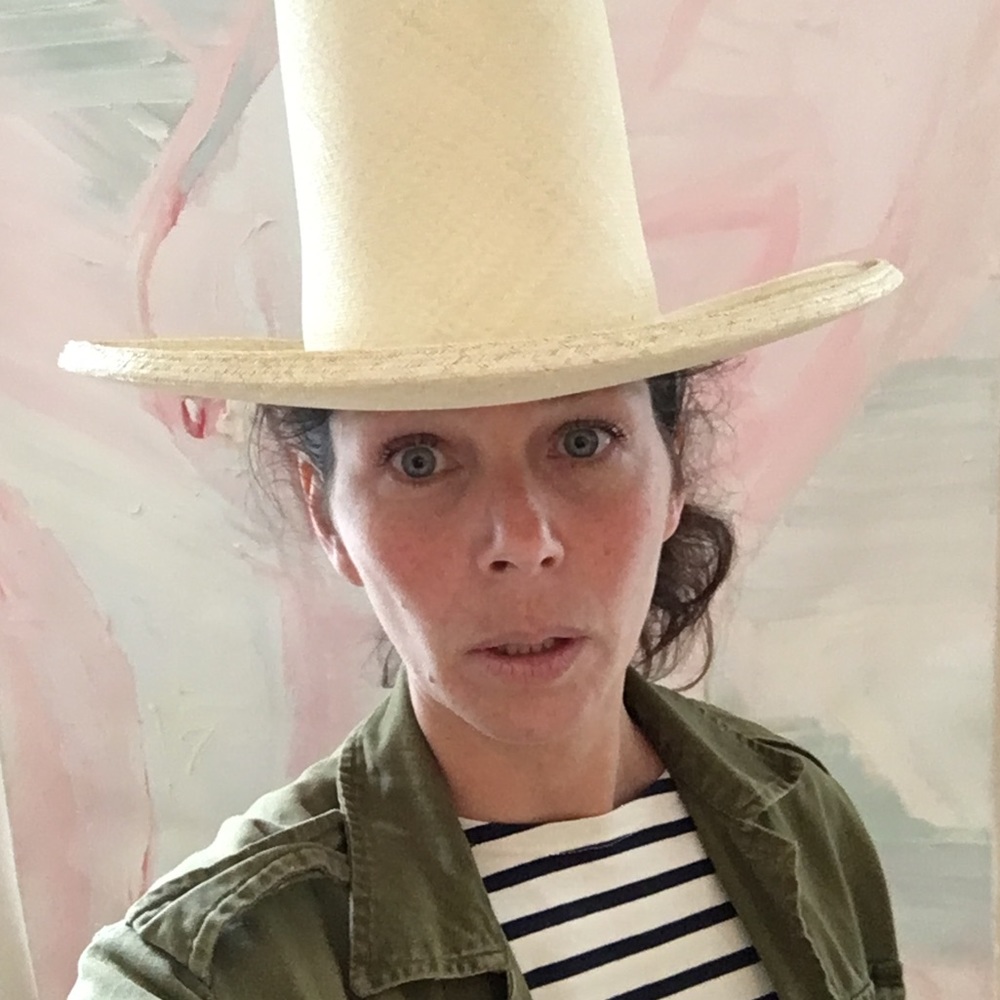 Meet your Posher, Delphine